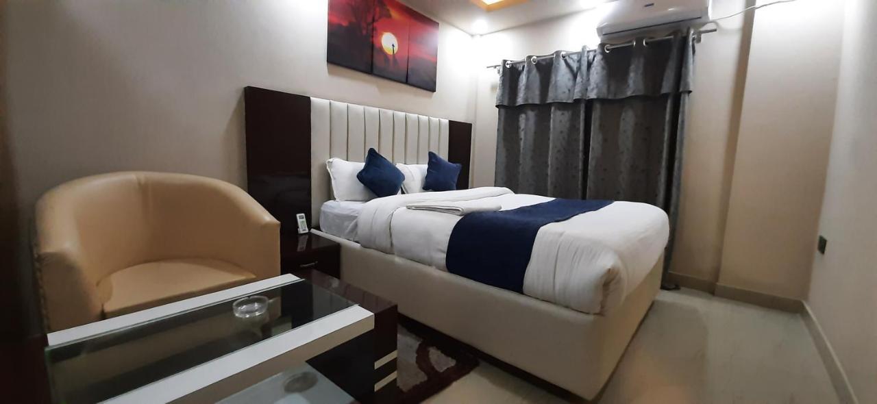 Hotel Sara Pvt Ltd Janakpur Buitenkant foto