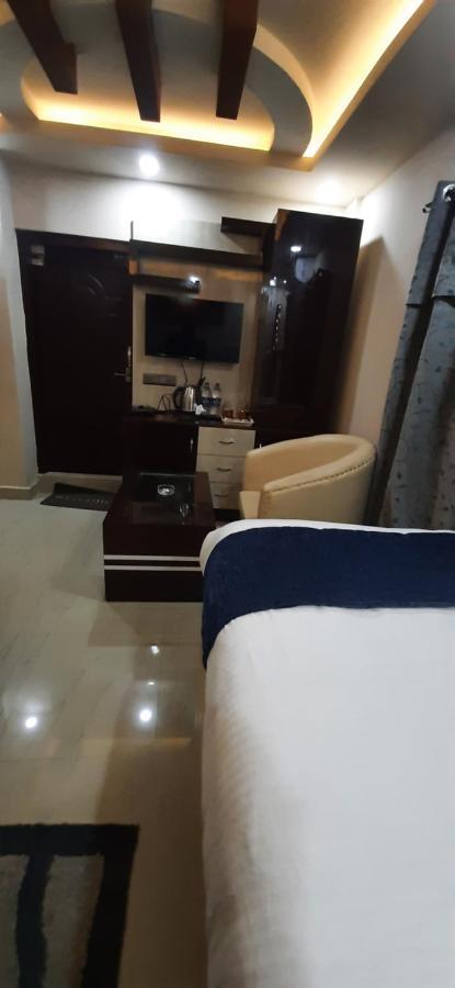 Hotel Sara Pvt Ltd Janakpur Buitenkant foto