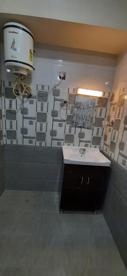 Hotel Sara Pvt Ltd Janakpur Buitenkant foto