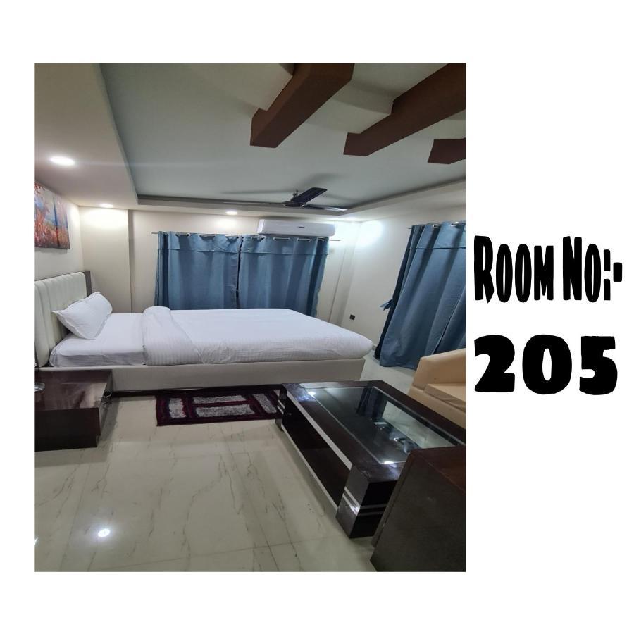 Hotel Sara Pvt Ltd Janakpur Buitenkant foto