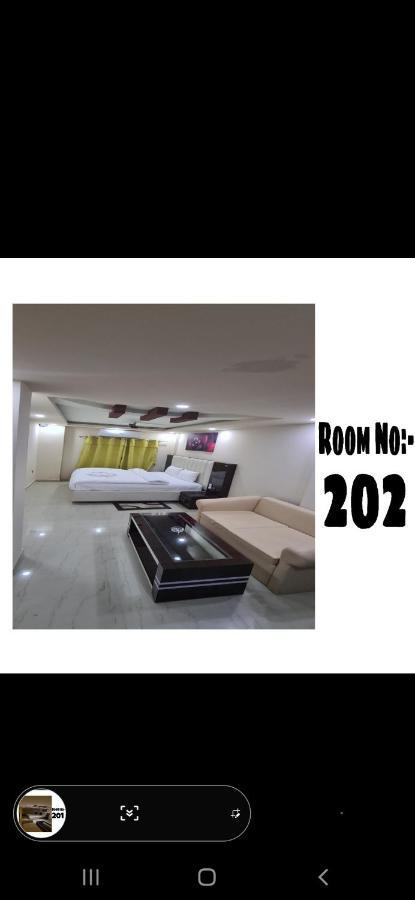 Hotel Sara Pvt Ltd Janakpur Buitenkant foto