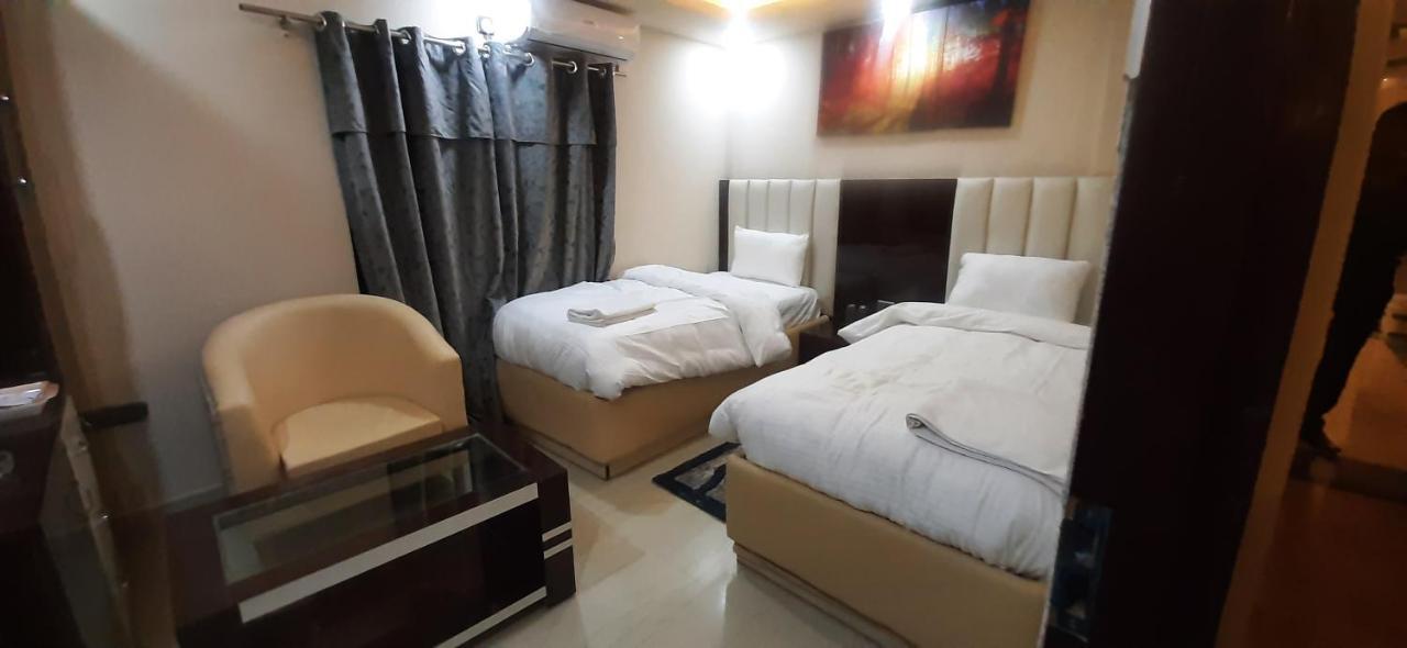 Hotel Sara Pvt Ltd Janakpur Buitenkant foto