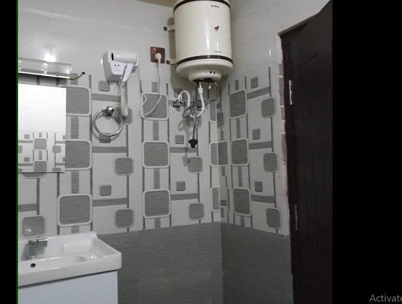Hotel Sara Pvt Ltd Janakpur Buitenkant foto